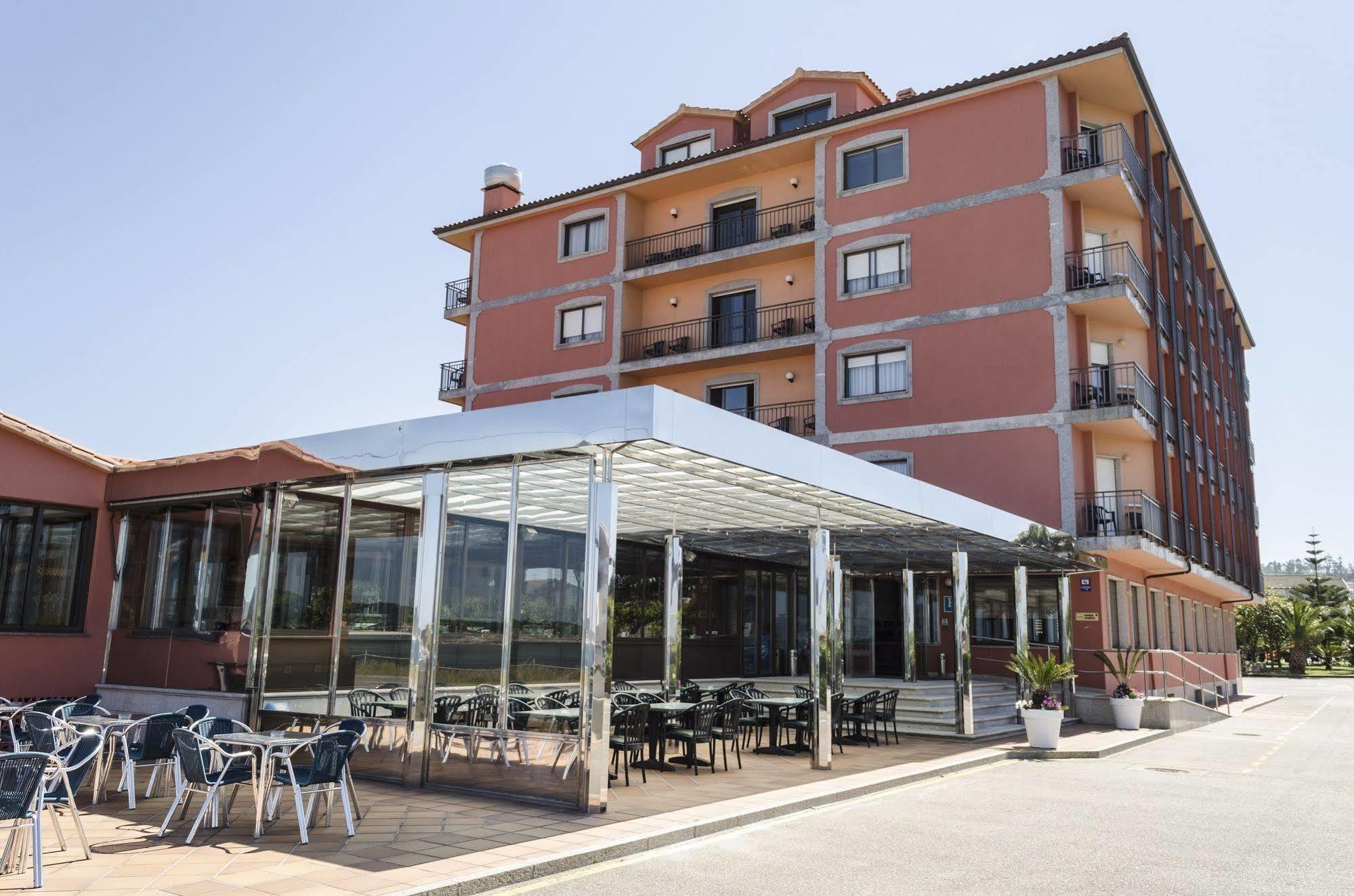 Hotel Delfin Azul Playa de la Lanzada Exteriör bild