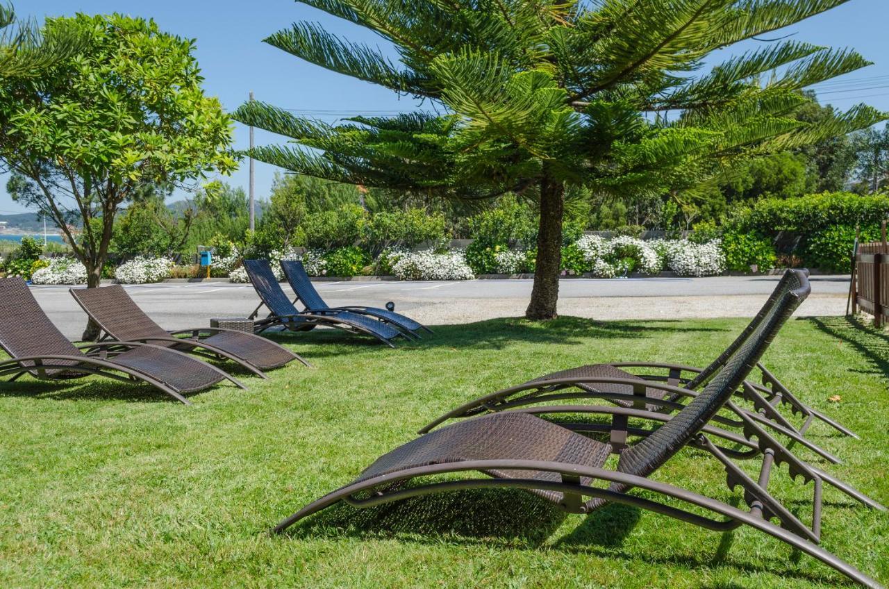 Hotel Delfin Azul Playa de la Lanzada Exteriör bild